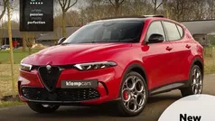 Rood Gebruikt 2024 Alfa Romeo Tonale Sprint SUV | € 36.900 (Eerlijke prijs)