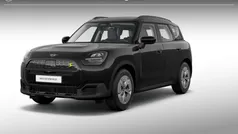Gebruikt 2024 Mini Countryman Classic SUV | € 53.157 (Eerlijke prijs)