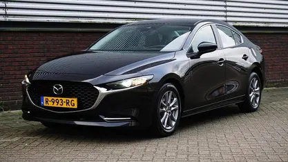 Gebruikt 2022 Mazda 3 Sedan | € 19.950 (Goede deal)