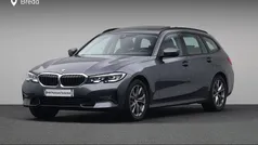 Gebruikt 2020 BMW 318 Executive Stationwagen | € 32.880 (Eerlijke prijs)