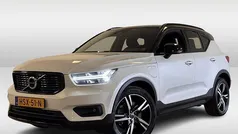 Wit Gebruikt 2020 Volvo XC40 Inscription SUV | € 29.925 (Eerlijke prijs)