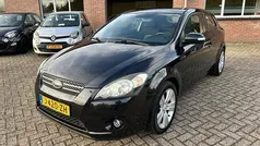 Zwart Gebruikt 2010 Kia ProCeed Hatchback | € 3.495 (Eerlijke prijs)