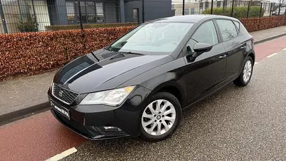 Occasion Seat Leon Business 110 PK (80 kW) 2015 Zwart (metallic) Hatchback