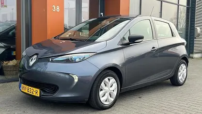 Grijs Occasion 2018 Renault Zoe Life Hatchback | € 6.890 (Goede deal)
