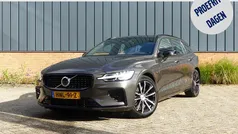 Gebruikt 2025 Volvo V60 Plus Stationwagen | € 49.950 (Eerlijke prijs)