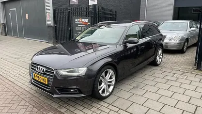 Occasion Audi A4 S-Line 211 PK (155 kW) 2012 Grijs Stationwagen