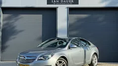Grijs Gebruikt 2014 Opel Insignia Hatchback | € 10.950 (Eerlijke prijs)