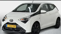 Gebruikt 2021 Toyota Aygo X-play Hatchback | € 12.950 (Eerlijke prijs)