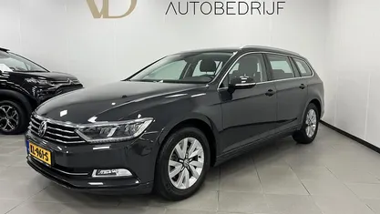 Gebruikt 2016 VW Passat Highline Stationwagen | € 15.550 (Eerlijke prijs)