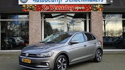 Grijs Gebruikt 2018 VW Polo Comfortline Hatchback | € 12.890 (Eerlijke prijs)