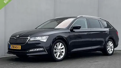 Occasion 2021 Skoda Superb Business Line Stationwagen | € 22.885 (Eerlijke prijs)
