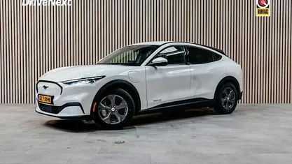 Occasion 2022 Ford Mustang Mach-E SUV | € 29.895 (Goede deal)