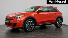Oranje Gebruikt 2024 Fiat 600E La Prima SUV | € 28.940 (Eerlijke prijs)