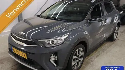 Occasion 2021 Kia Stonic SUV | € 16.500 (Goede deal)