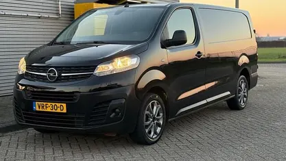 Gebruikt 2022 Opel Vivaro Edition MPV | € 14.750 (Super prijs)