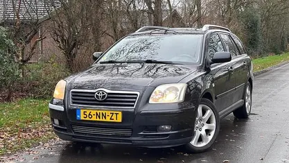 Occasion Toyota Avensis Sol 129 PK (94 kW) 2004 Stationwagen