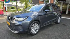 Grijs Gebruikt 2023 Seat Arona Business SUV | € 20.860 (Eerlijke prijs)
