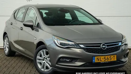 Occasion Opel Astra Edition 105 PK (77 kW) 2017 Hatchback