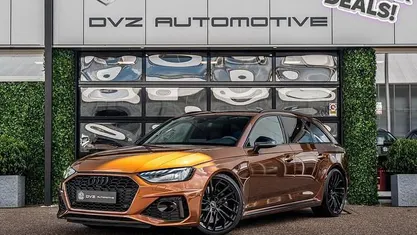 Bruin Occasion 2022 Audi RS4 S-Line Stationwagen | € 69.950 (Goede deal)