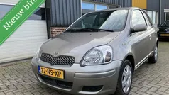 Grijs Gebruikt 2004 Toyota Yaris Sol Hatchback | € 2.649 (Eerlijke prijs)