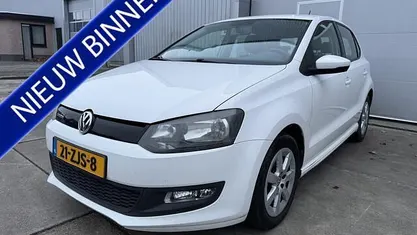 Wit (parellak) Gebruikt 2012 VW Polo Comfortline Hatchback | € 4.950 (Eerlijke prijs)