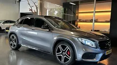 Grijs Gebruikt 2017 Mercedes GLA200 AMG SUV | € 22.999 (Eerlijke prijs)