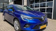 Gebruikt 2020 Renault Clio V Zen Hatchback | € 12.250 (Eerlijke prijs)