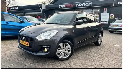 Grijs (metallic) Occasion 2019 Suzuki Swift Hatchback | € 13.750 (Eerlijke prijs)