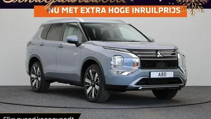 Gebruikt 2025 Mitsubishi Outlander Edition SUV | € 54.850 (Eerlijke prijs)