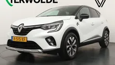 Wit Gebruikt 2021 Renault Captur Intens SUV | € 20.840 (Eerlijke prijs)