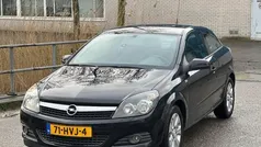 Zwart Gebruikt 2009 Opel Astra GTC Hatchback | € 3.250 (Eerlijke prijs)