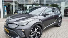 Grijs Gebruikt 2023 Toyota C-HR Style SUV | € 28.995 (Eerlijke prijs)