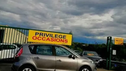 Occasion Renault Scénic III 106 PK (77 kW) 2010 Grijs MPV