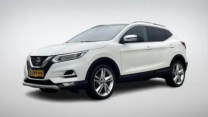 Wit Gebruikt 2019 Nissan Qashqai N-Motion SUV | € 20.249 (Eerlijke prijs)