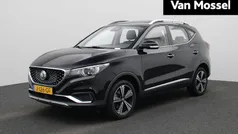 Gebruikt 2020 MG ZS Luxury Sedan | € 14.995 (Eerlijke prijs)