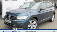 Gebruikt 2021 VW Tiguan United SUV | € 43.120 (Eerlijke prijs)