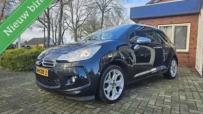 Zwart Gebruikt 2010 Citroën DS3 So Chic Hatchback | € 3.750 (Eerlijke prijs)