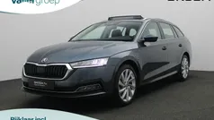 Grijs Gebruikt 2021 Skoda Octavia Business Line Stationwagen | € 25.900 (Eerlijke prijs)