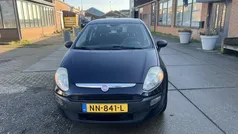 Blauw Gebruikt 2011 Fiat Grande Punto Hatchback | € 2.450 (Eerlijke prijs)
