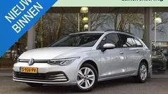 Grijs Gebruikt 2021 VW Golf VIII Life Stationwagen | € 21.995 (Eerlijke prijs)