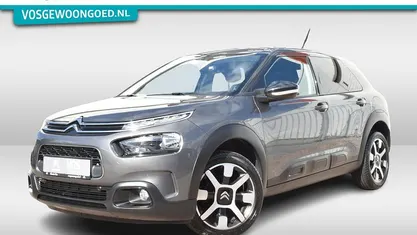 Grijs Occasion 2020 Citroën C4 PureTech SUV | € 12.490 (Eerlijke prijs)