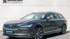Grijs, metallic lak Gebruikt 2022 Volvo V90 Ultimate Stationwagen | € 41.900 (Eerlijke prijs)