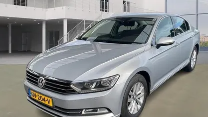 Occasion 2017 VW Passat Comfortline Sedan | € 11.199 (Super prijs)