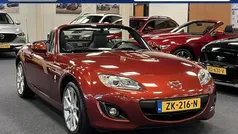 Rood, metallic lak Gebruikt 2011 Mazda MX5 Cabriolet | € 17.950 (Eerlijke prijs)
