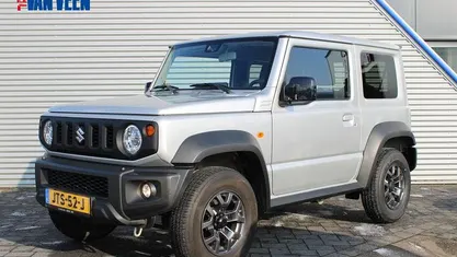 Grijs Occasion 2026 Suzuki Jimny SUV | € 40.690 (Eerlijke prijs)