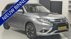 Grijs Gebruikt 2015 Mitsubishi Outlander Edition SUV | € 15.950 (Eerlijke prijs)