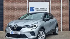 Gebruikt 2020 Renault Captur Zen SUV | € 20.950 (Eerlijke prijs)