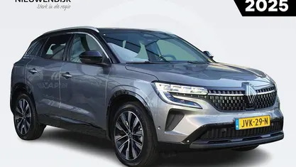 Grijs Occasion 2026 Renault Austral Techno SUV | € 36.795 (Super prijs)