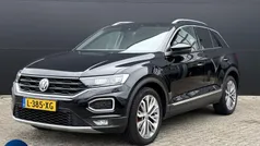 Zwart Gebruikt 2017 VW T-Roc Sport SUV | € 22.900 (Eerlijke prijs)