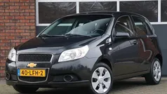 Zwart (metallic) Gebruikt 2010 Chevrolet Aveo LS Hatchback | € 3.750 (Eerlijke prijs)